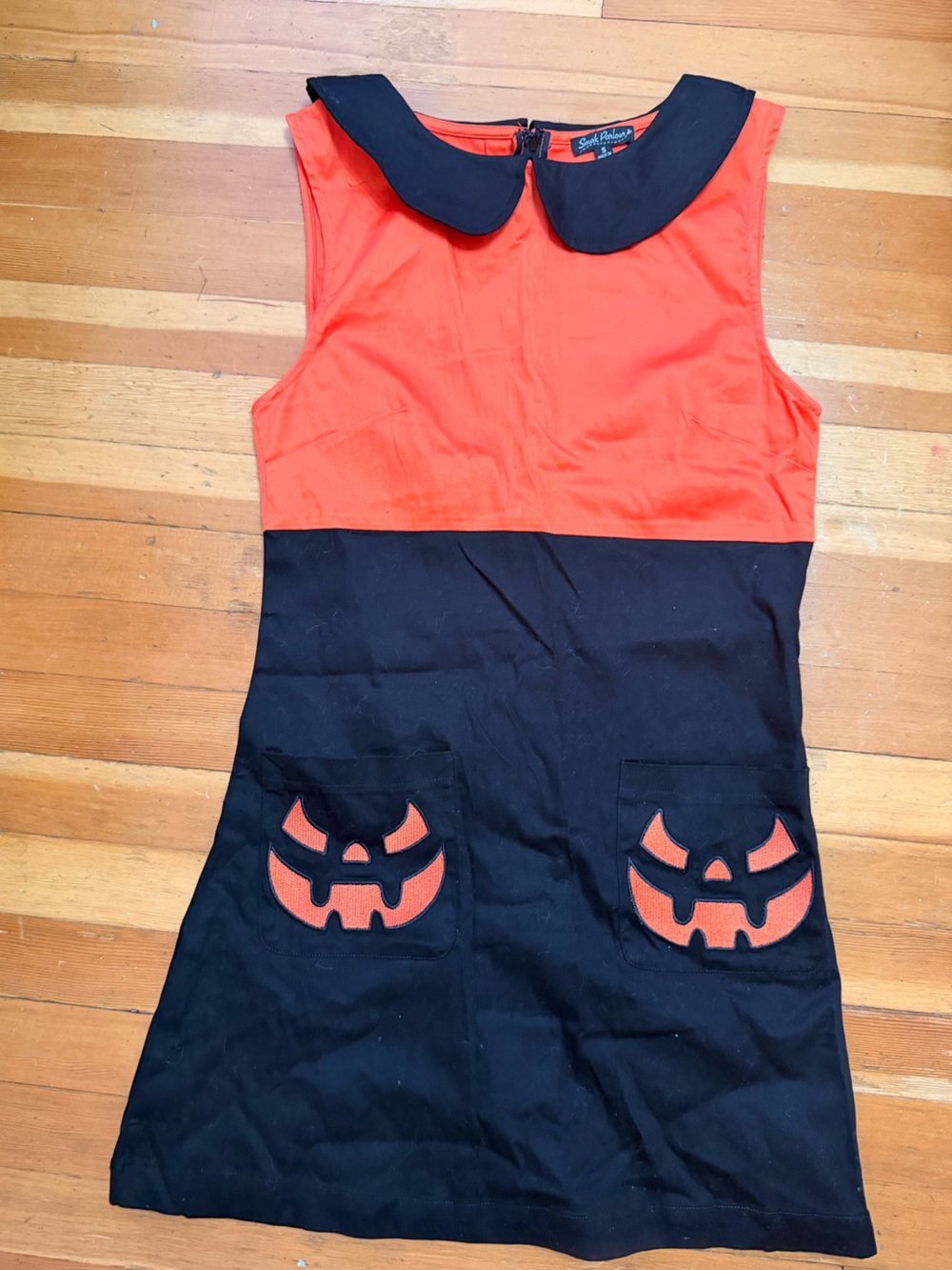 RARE Unique Vintage Black & Orange Pocket 1960s style HALLOWEEN dress pinup